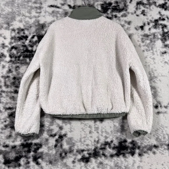 Vuori Cozy Sherpa Popover Womens Size Small Fleece Fuzzy Athleisure Gym - Picture 2 of 13